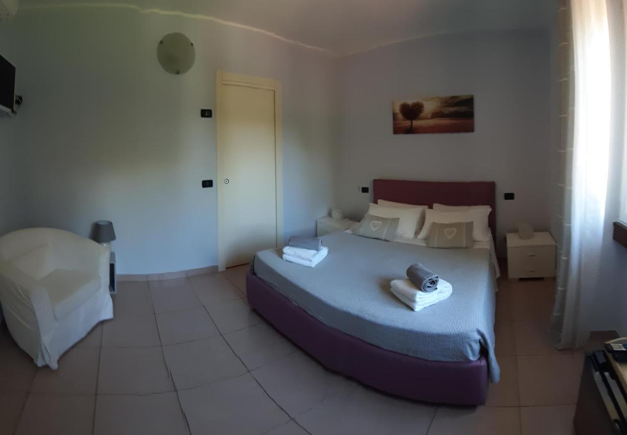 Villa Leilani B&B Сале-Маразино Экстерьер фото